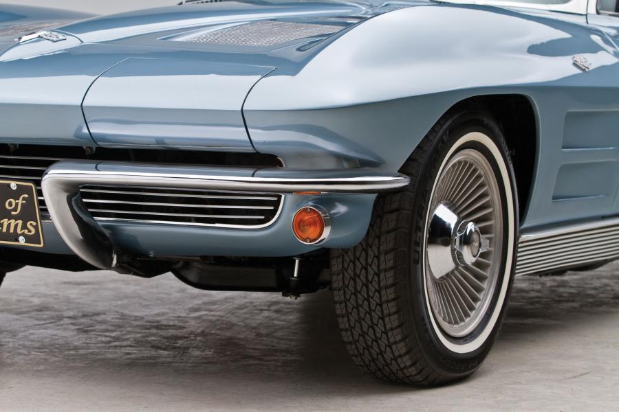  Chevrolet Corvette Split Window Coupe 1963 года  (фото 13 из 25)